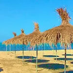Appartement Que Sera Sera Beach West Durres Shkembi Free Parking 3 Minute Walk To Beach And Best Seafood Restaurant In Albania *